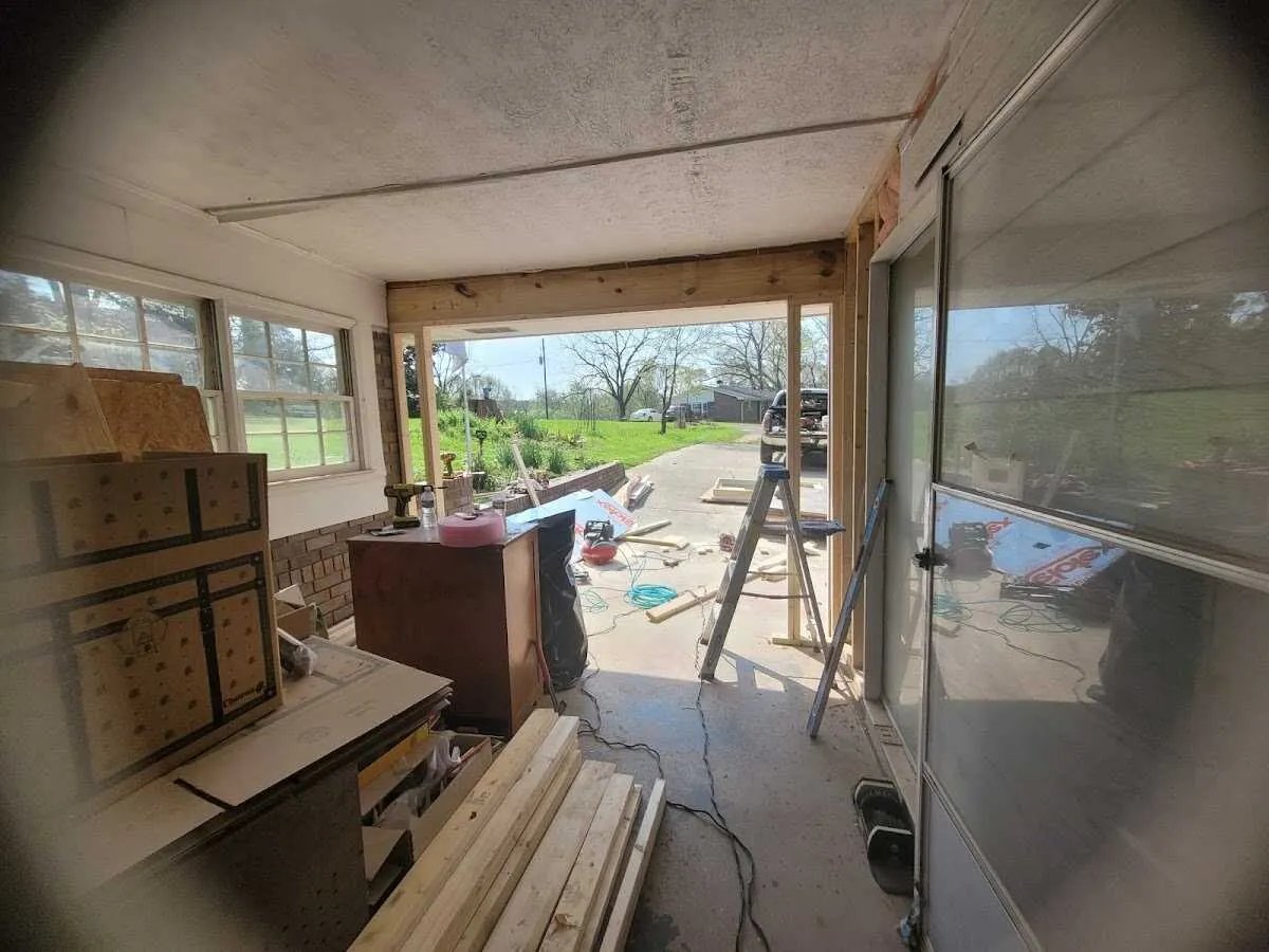 Air movers and dehumidifier for Drying & Dehumidification in Park Hills